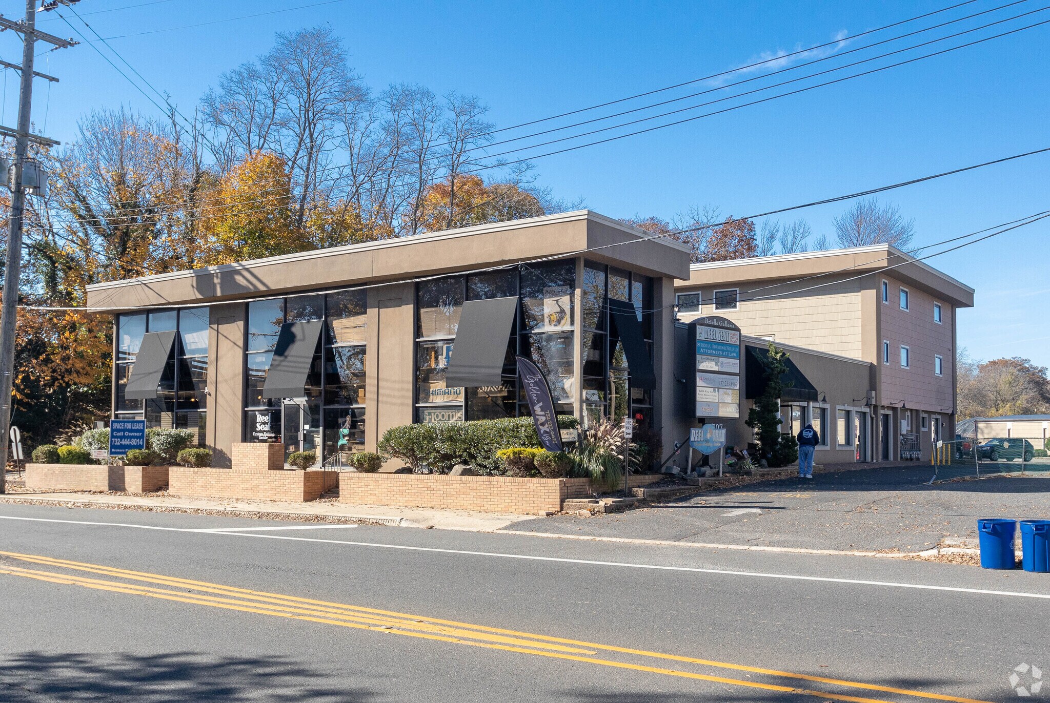 707 Union Ave, Brielle, NJ à louer Photo de l’immeuble– Image 1 sur 9