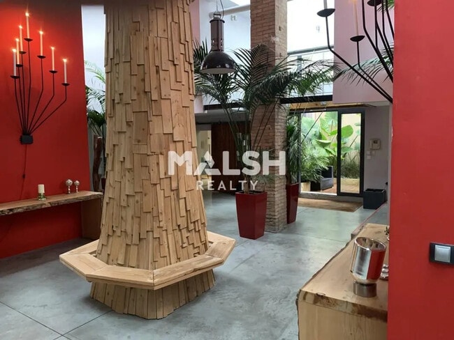 Plus de détails pour Bureau à vendre