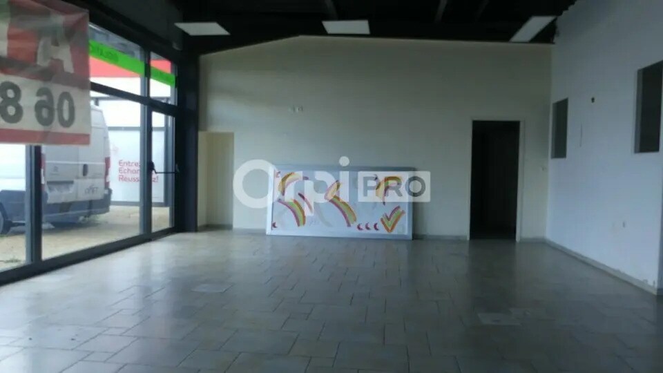 Bureau dans Bourges à louer - Photo intérieure – Image 2 sur 4