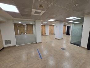 Local commercial dans Leganés, Madrid à louer Plan d’étage– Image 1 sur 11