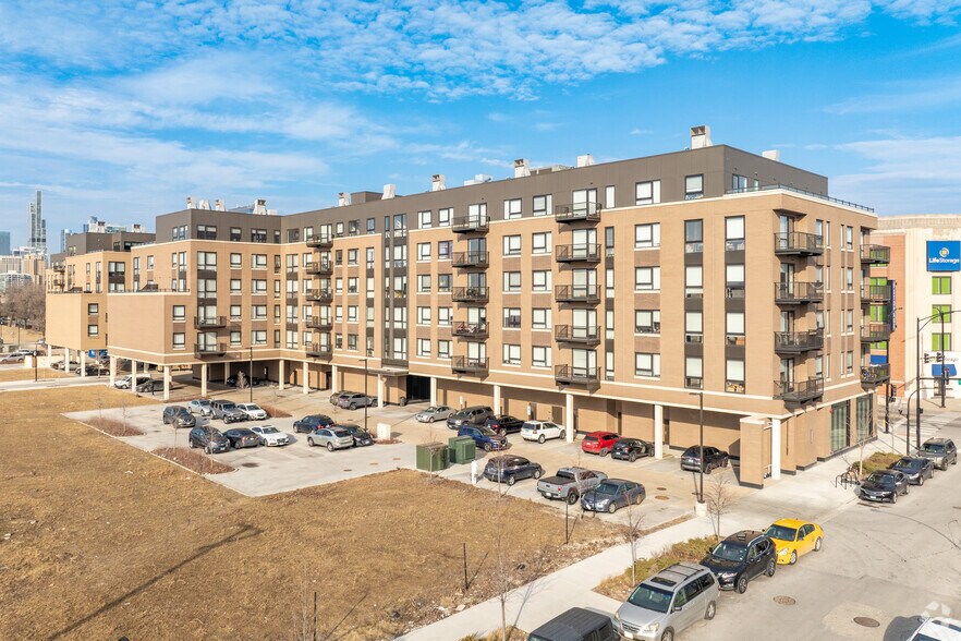 2300 S State St, Chicago, IL à louer - Photo principale – Image 1 sur 5