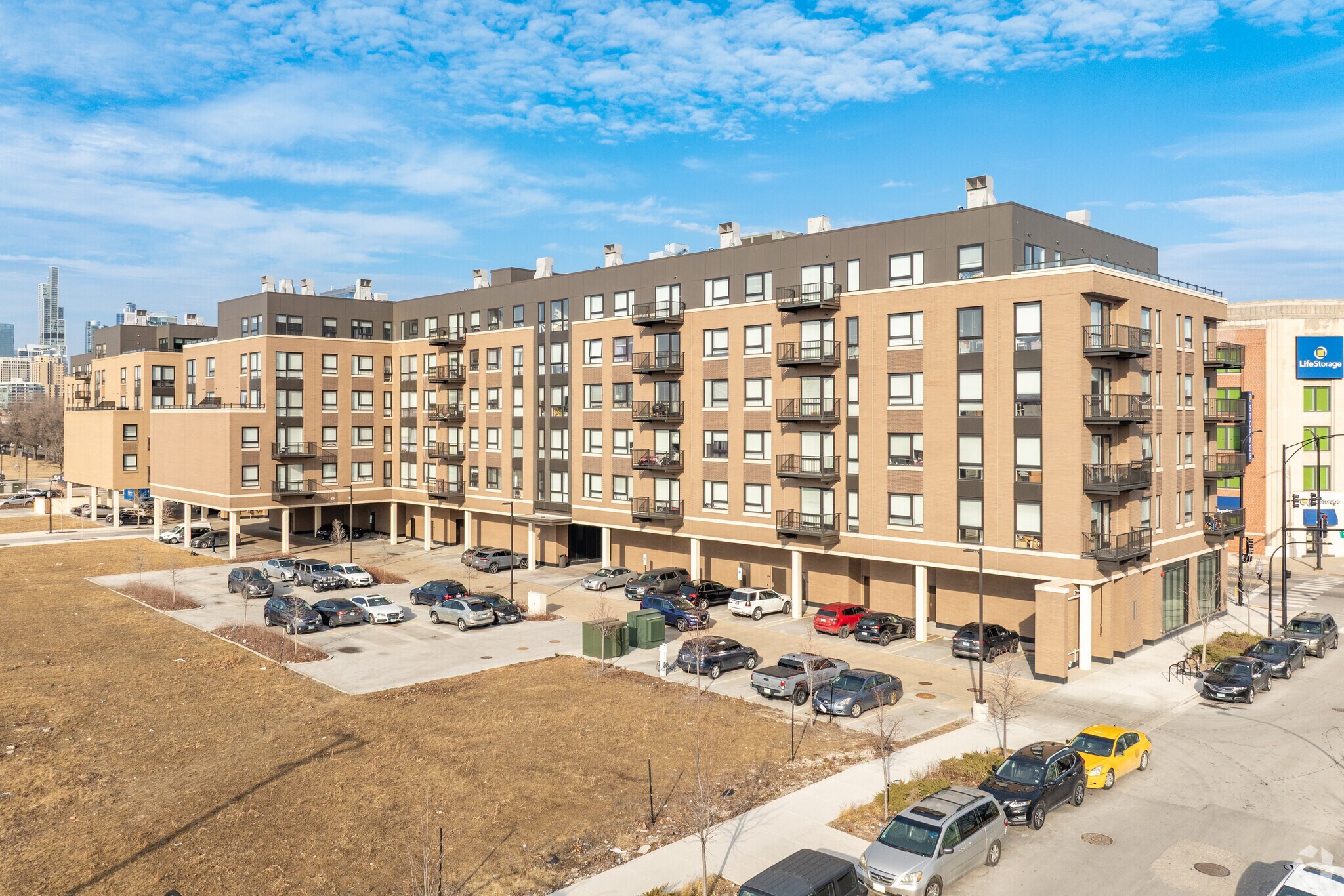 2300 S State St, Chicago, IL à louer Photo principale– Image 1 sur 6