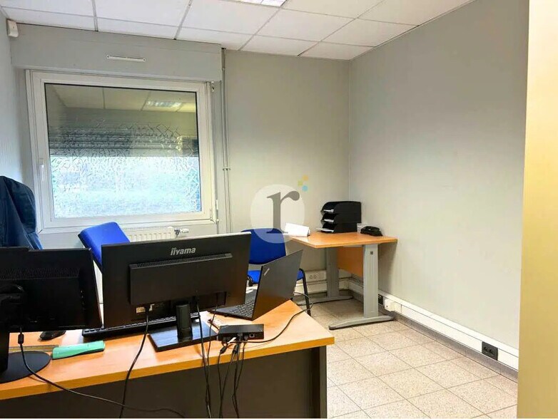 Local d'activités dans Sallaumines à vendre - Photo de l’immeuble – Image 2 sur 5