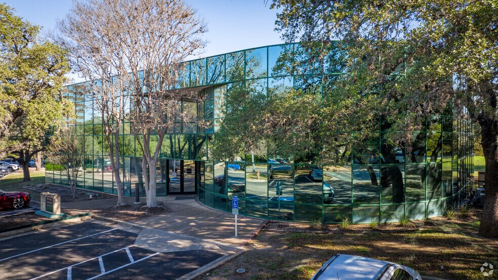 4242 Medical Dr, San Antonio, TX à vendre - Photo principale – Image 1 sur 31