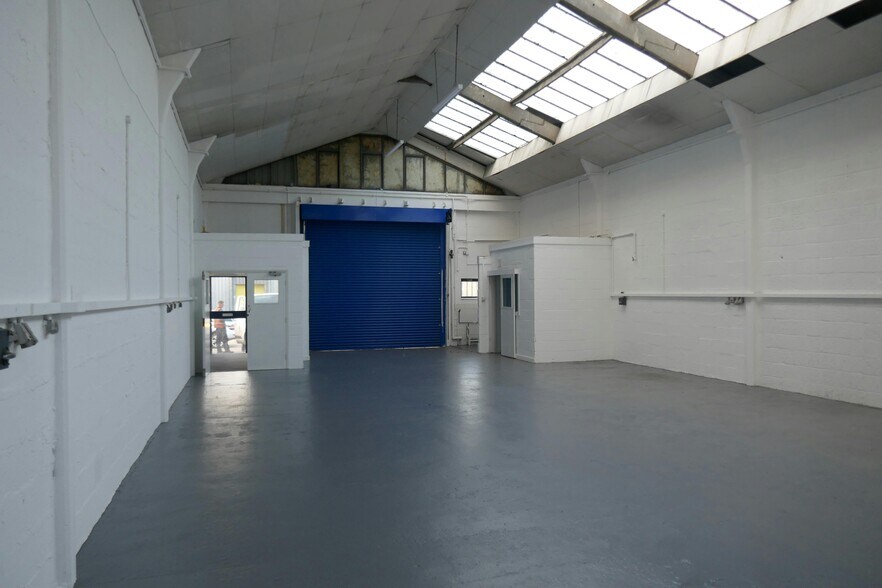 Elizabeth Way, Harlow à louer - Photo de l’immeuble – Image 2 sur 7