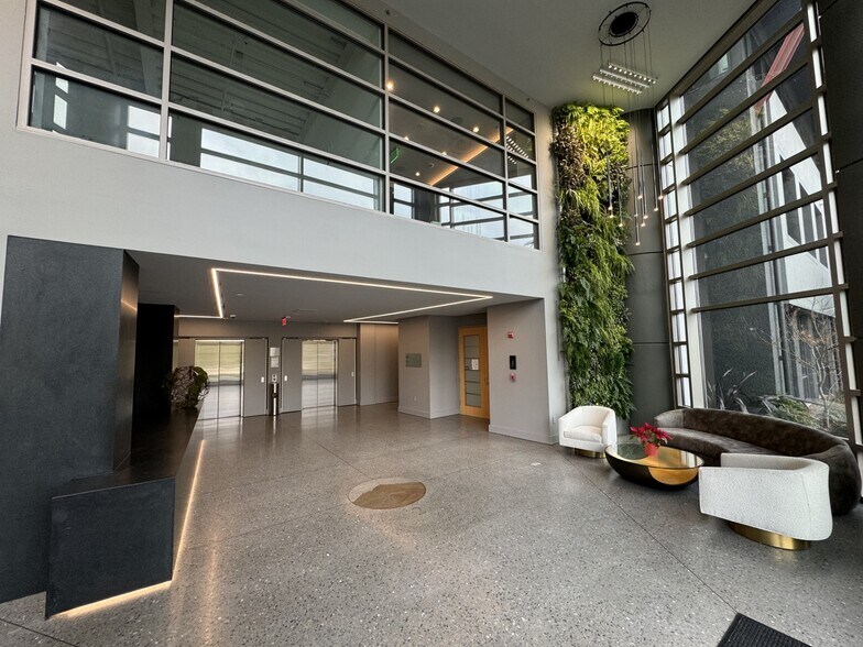 1 Belvedere Pl, Mill Valley, CA à louer - Hall d’entrée – Image 3 sur 13