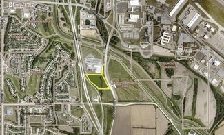 Plus de détails pour 13520 13520 Fort Crook Road S Rd, Bellevue, NE - Terrain à vendre
