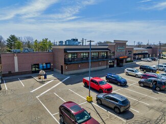 Plus de détails pour 2925-3029 Oakland Dr, Kalamazoo, MI - Local commercial à louer