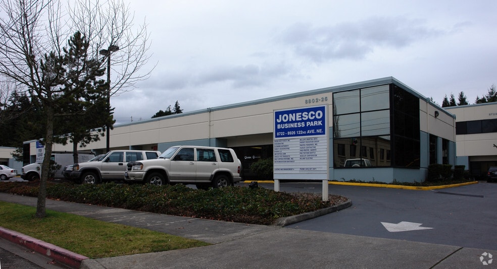 8700-8900 122nd Ave NE, Kirkland, WA à louer - Photo de l’immeuble – Image 1 sur 5