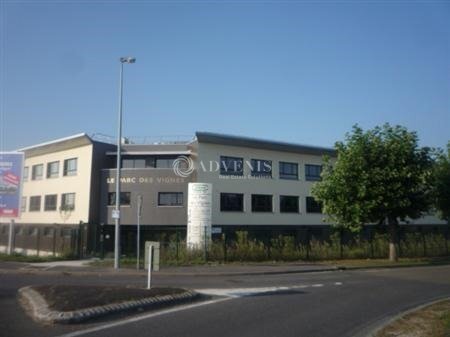 Plus de détails pour 27 Rue Panhard Levassor, Chanteloup-les-Vignes - Local d'activités à louer