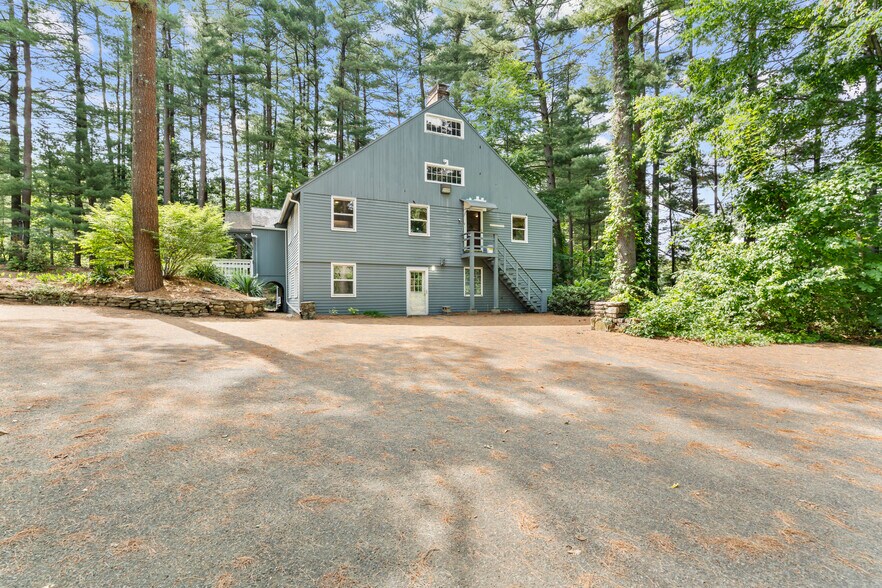 80 W Avon Rd, Avon, CT à vendre - Photo de l’immeuble – Image 3 sur 15