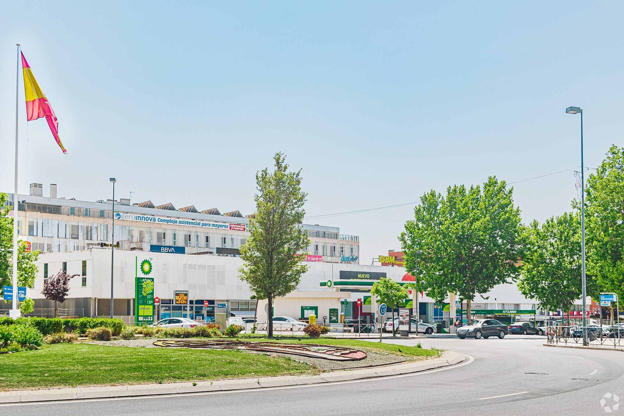 Avenida Juan Pablo II, 26, Paracuellos de Jarama, Madrid à louer Photo principale– Image 1 sur 5