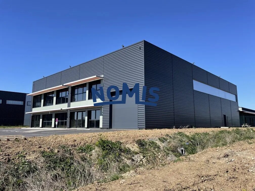 Local d'activités dans Joué-lès-Tours à vendre Photo de l’immeuble– Image 1 sur 6