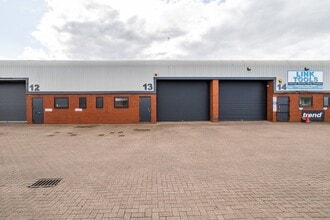 11 Shipston Close, Worcester à louer Photo de l’immeuble– Image 1 sur 5