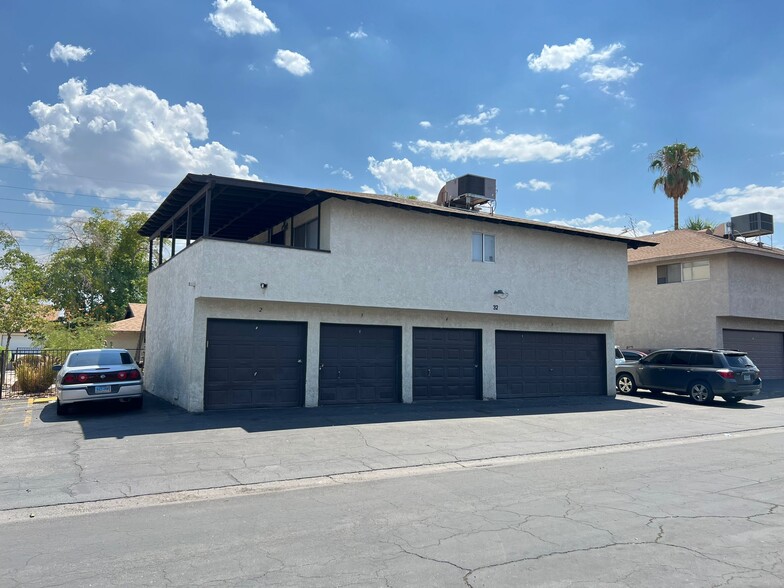2916 Karen Ave, Las Vegas, NV à vendre - Photo de l’immeuble – Image 3 sur 33