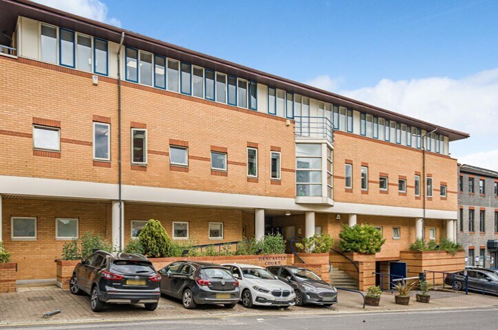14 Arcadia Ave, Londres à louer - Photo de l’immeuble – Image 1 sur 1