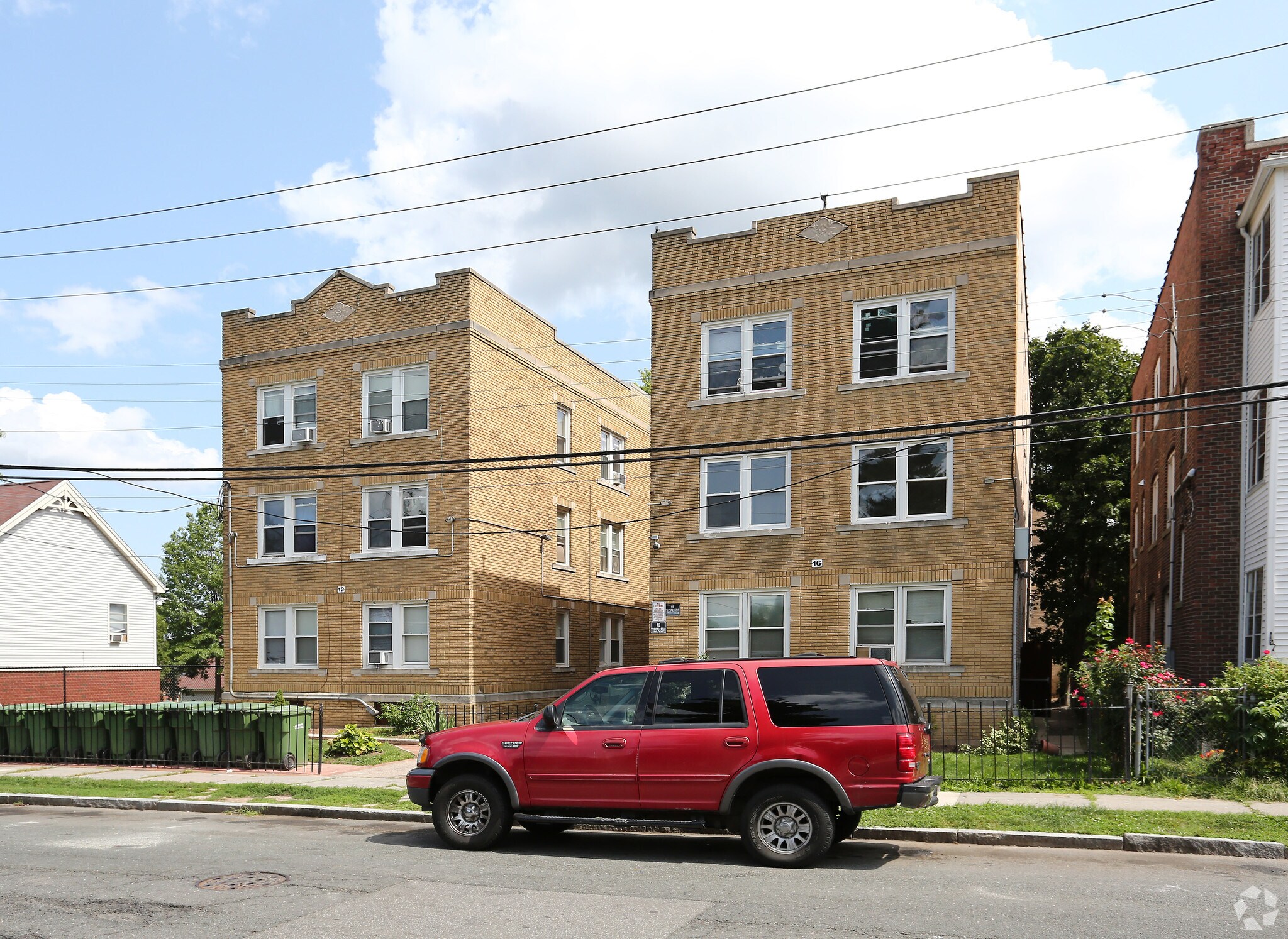 12-16 Groton St, Hartford, CT à vendre Photo principale– Image 1 sur 125