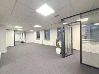 Plus de détails pour Bureau à louer