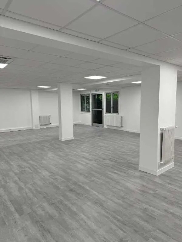 122-124 Rue Marcadet, Paris à vendre Photo intérieure– Image 1 sur 6