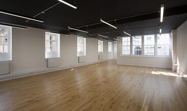 48 Corn St, Bristol à louer Photo intérieure– Image 1 sur 2