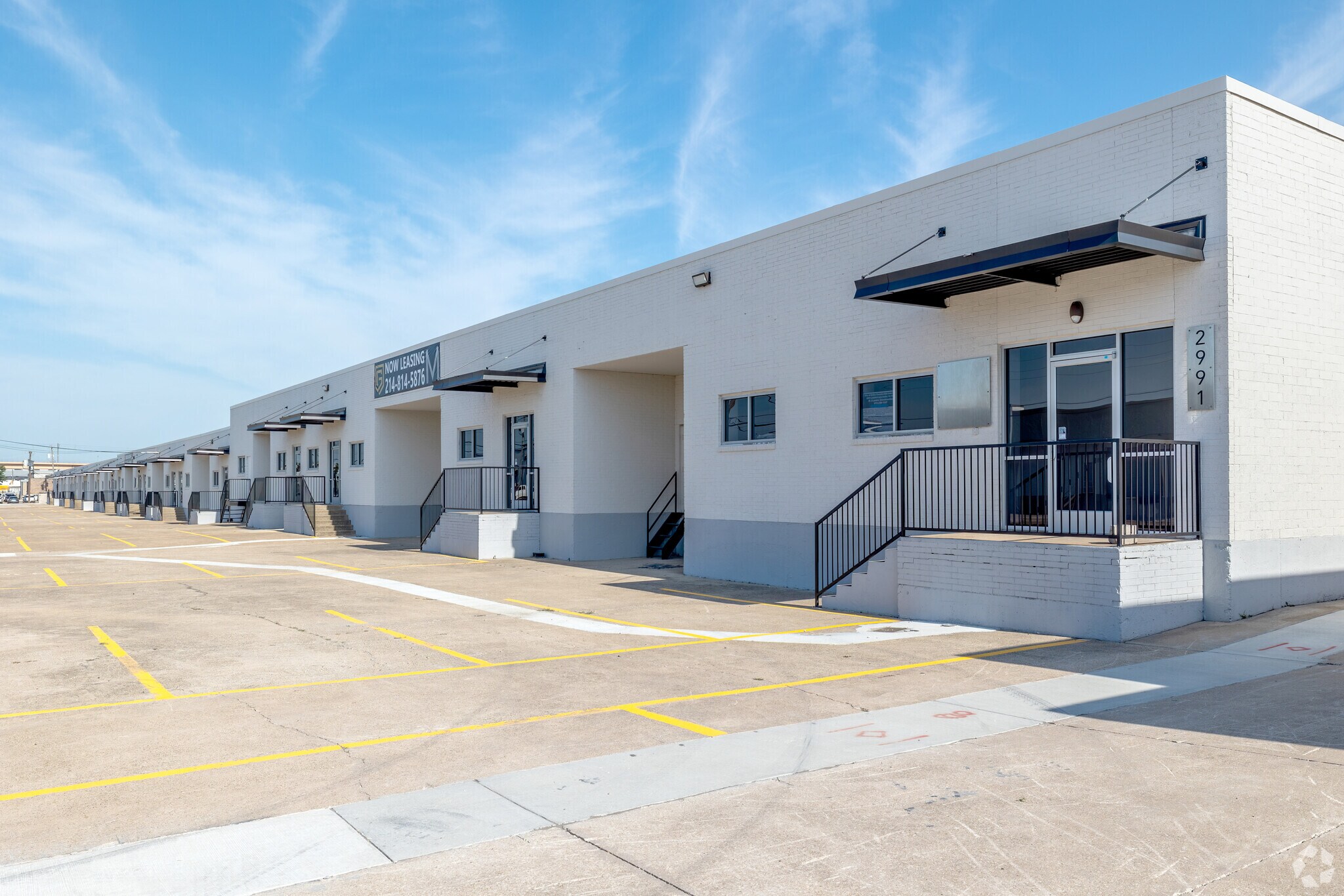 2903 Ladybird Ln, Dallas, TX à louer Photo principale– Image 1 sur 11
