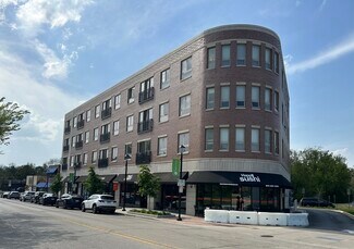 Plus de détails pour 515-555 Roger Williams Ave, Highland Park, IL - Local commercial à louer