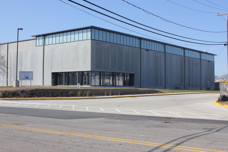 120 Central Ave, Kearny, NJ à louer - Photo de l’immeuble – Image 2 sur 9