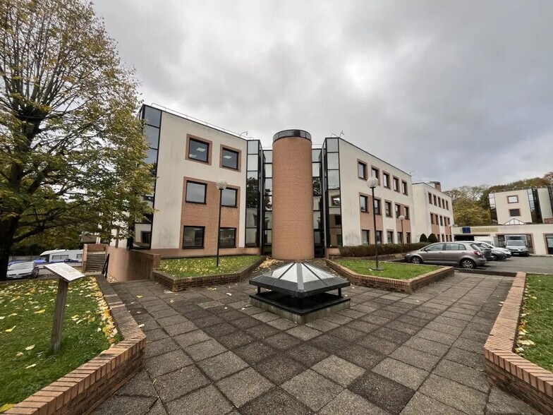 3 Bis Rue Du Petit Robinson, Jouy-en-Josas à vendre - Photo de l’immeuble – Image 1 sur 16