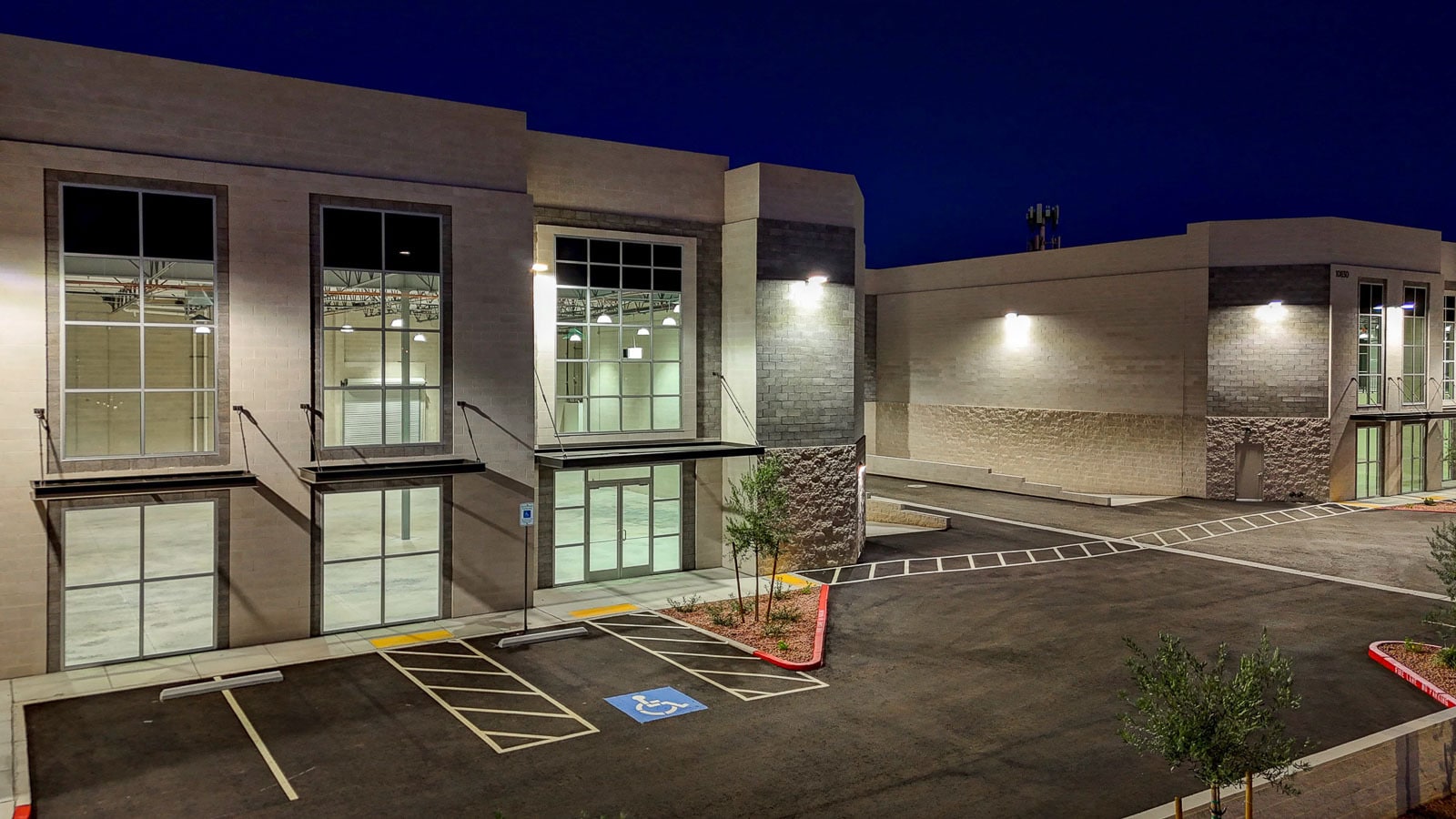 10710-10890 South Rainbow Blvd, Las Vegas, NV à louer Photo de l’immeuble– Image 1 sur 3