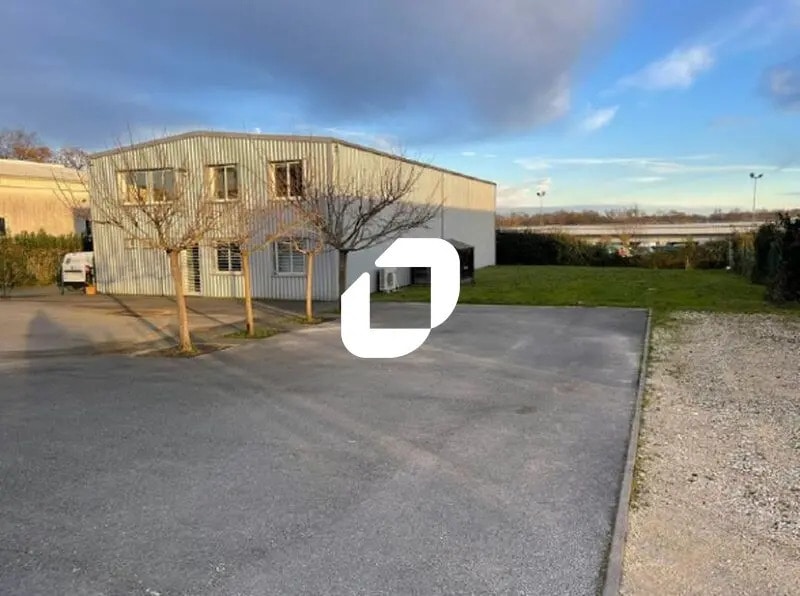 Bureau dans Tresses à louer Photo de l’immeuble– Image 1 sur 11