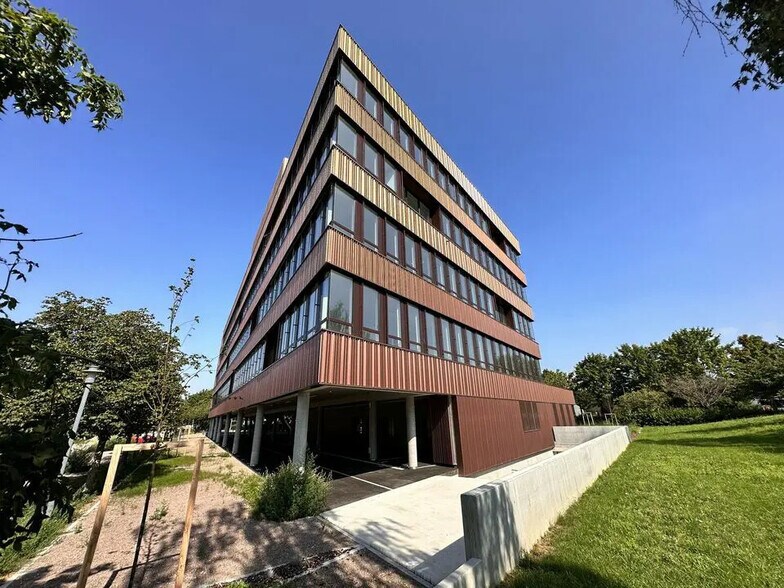 Bureau dans Schiltigheim à louer - Photo de l’immeuble – Image 2 sur 13