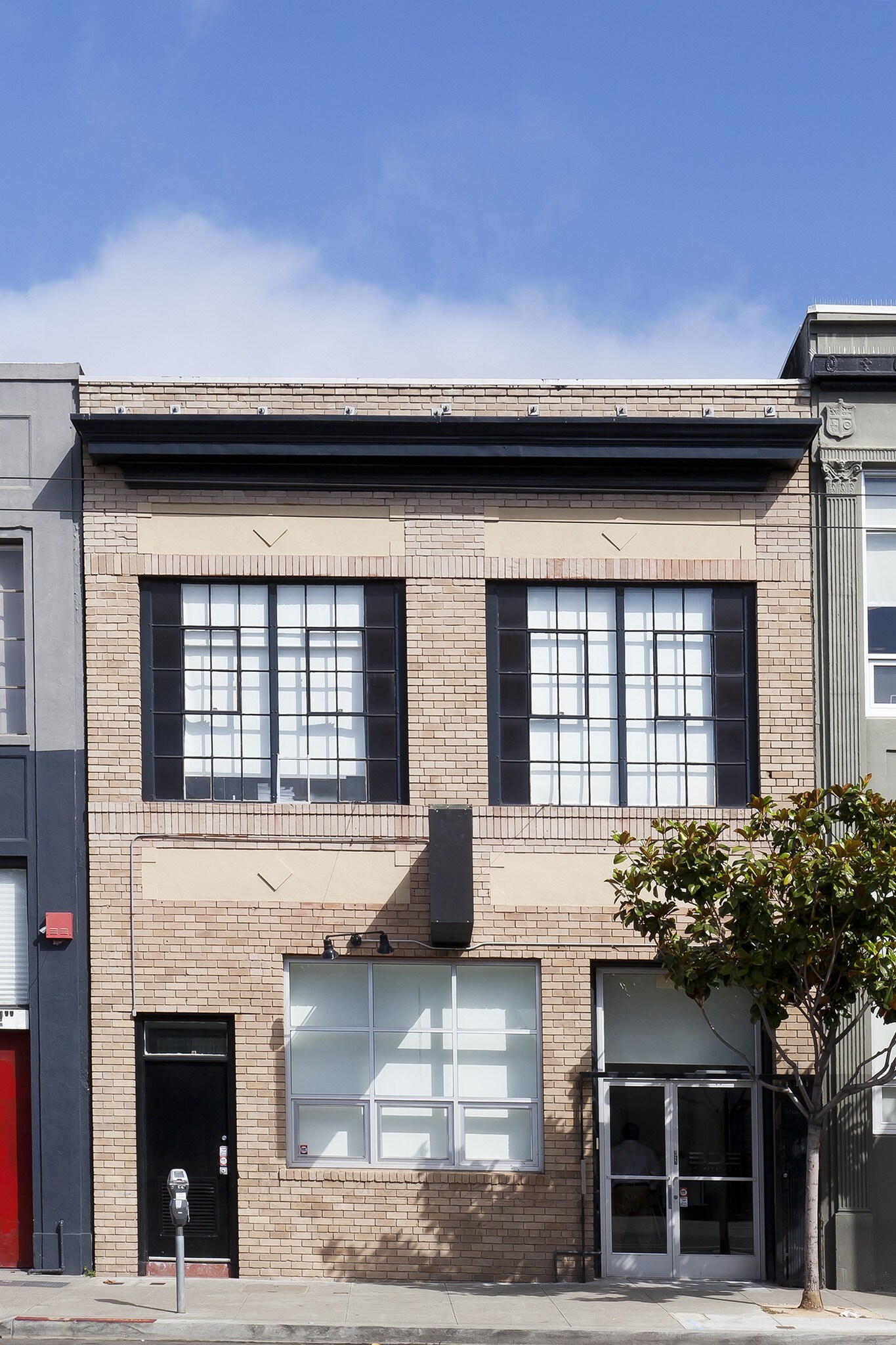948-950 Howard St, San Francisco, CA à louer Photo principale– Image 1 sur 28