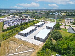 5279 N Main St, Baytown, TX - VUE AÉRIENNE  vue de carte - Image1