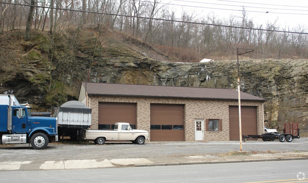 1235 Evergreen Rd, Pittsburgh, PA à vendre - Photo de l’immeuble – Image 2 sur 11