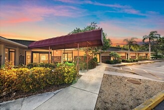 4012-4020 Sawyer Rd, Sarasota, FL à louer Photo intérieure– Image 1 sur 25