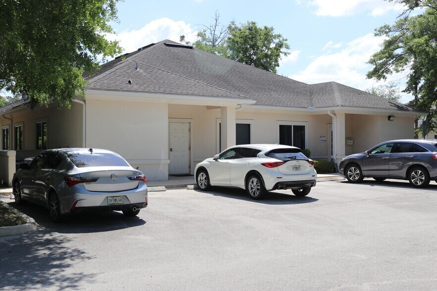 12420 San Jose Blvd, Jacksonville, FL à louer - Photo de l’immeuble – Image 3 sur 19