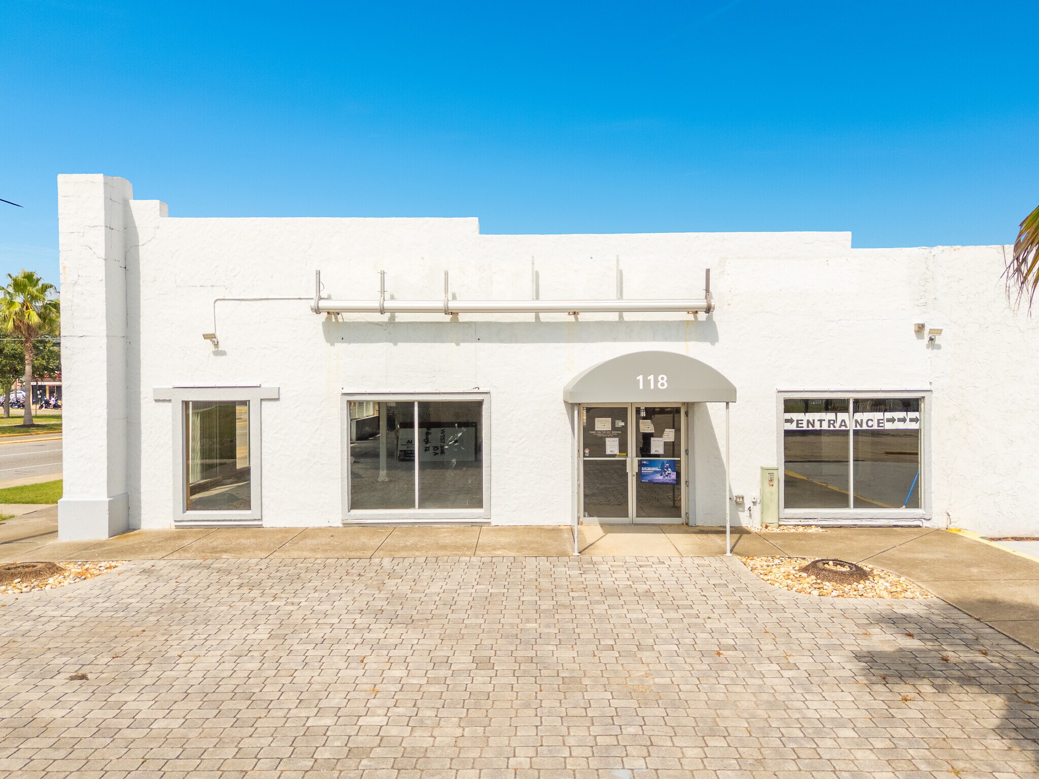 118 Fairview Ave, Daytona Beach, FL à vendre Photo de l’immeuble– Image 1 sur 72