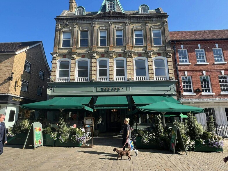 10-14 Andover Rd, Winchester à louer - Photo de l’immeuble – Image 2 sur 5