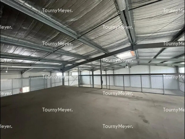 Local d’activités dans Frontignan à louer - Photo intérieure – Image 2 sur 6