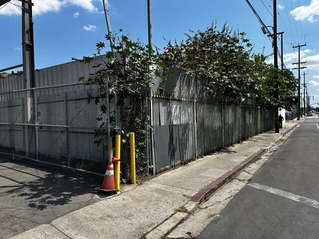1803 N San Fernando Rd, Los Angeles, CA à vendre - Photo de l’immeuble – Image 3 sur 16