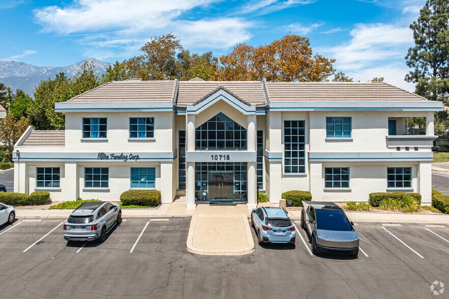 10718 Civic Center Dr, Rancho Cucamonga, CA à vendre - Photo de l’immeuble – Image 3 sur 6