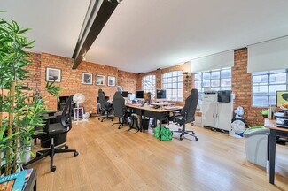 Plus de détails pour 7-13 Cottons Gdns, Londres - Bureau à louer