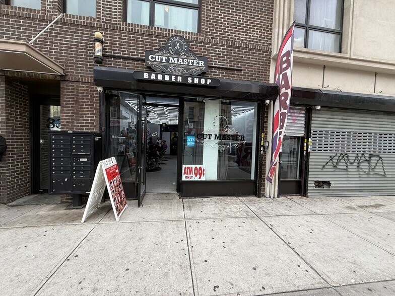 77-85 Graham Ave, Brooklyn, NY à louer - Photo de l’immeuble – Image 2 sur 8