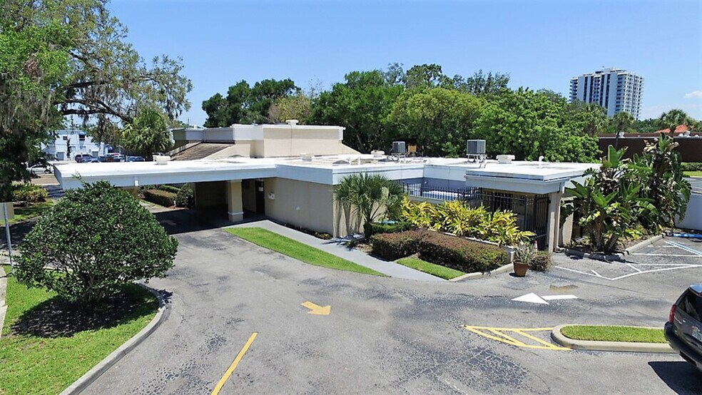 130 E Hillcrest St, Orlando, FL à vendre - Photo de l’immeuble – Image 2 sur 30