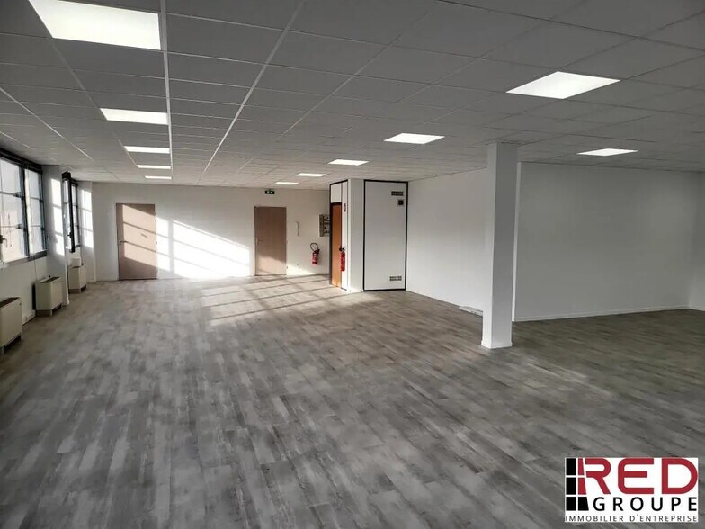 Bureau dans Aix-en-Provence à louer - Photo intérieure – Image 3 sur 6