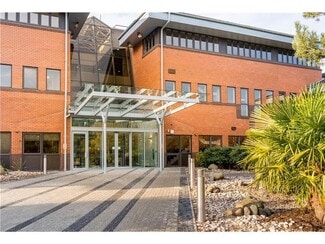 Plus de détails pour Gallows Hl, Warwick - Bureau à louer