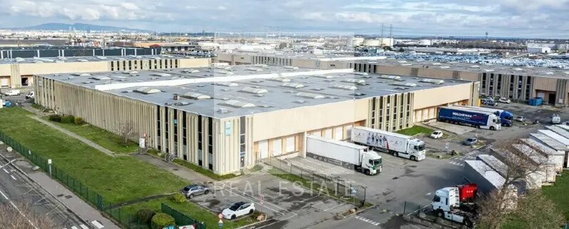 Industriel/Logistique dans Corbas à louer Photo de l’immeuble– Image 1 sur 11