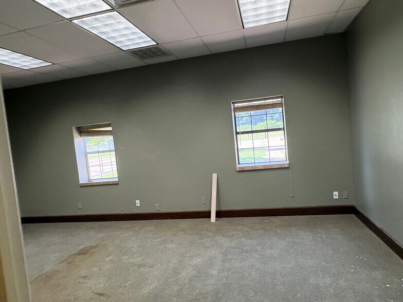 326 W College Ave, Guthrie, OK à vendre - Photo de l’immeuble – Image 2 sur 11