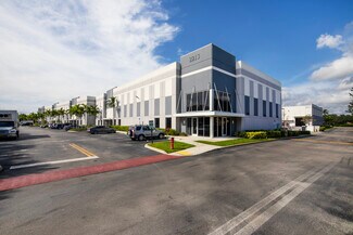 Plus de détails pour 2213 Vista Pky N, West Palm Beach, FL - Industriel/Logistique à louer