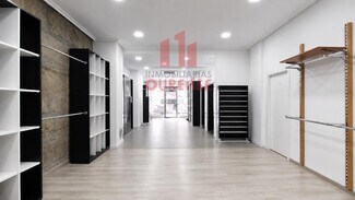 Plus de détails pour Local commercial à louer